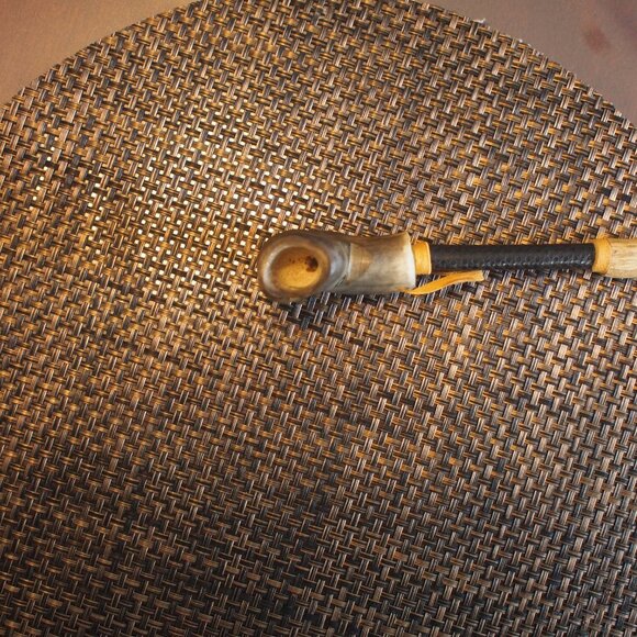 Native American Handcrafted Prayer Pipe - Picture 3 of 4